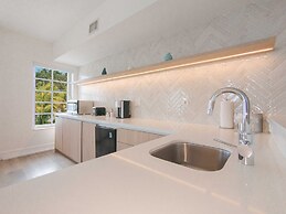 Bentley Hotel South Beach