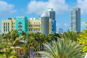 Bentley Hotel South Beach