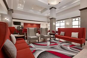 Ramada by Wyndham Suites Orlando Airport