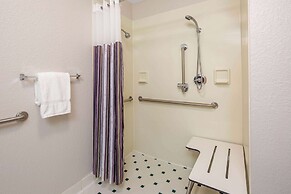 La Quinta Inn & Suites by Wyndham Ft. Lauderdale Plantation