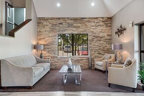 Quality Inn Lees Summit - Kansas City