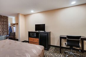 Quality Inn Lees Summit - Kansas City