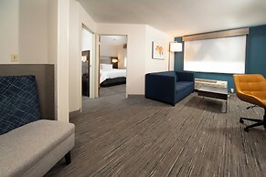 Holiday Inn Express Hotel & Suites Canyon by IHG