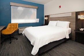 Holiday Inn Express Hotel & Suites Canyon by IHG