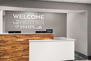 Hampton Inn Roanoke/Hollins - I-81