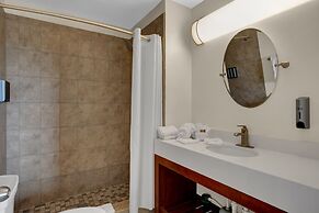 Coconut Mallory Resort And Marina By Kees Vacations