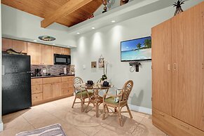 Coconut Mallory Resort And Marina By Kees Vacations