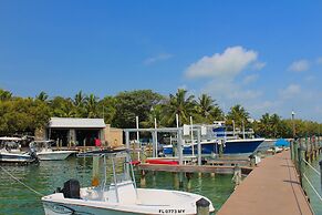 Coconut Mallory Resort And Marina By Kees Vacations
