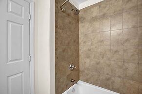 Coconut Mallory Resort And Marina By Kees Vacations