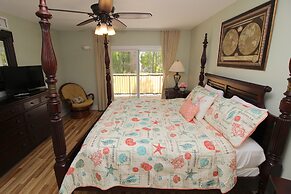 Coconut Mallory Resort And Marina By Kees Vacations