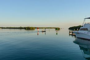 Coconut Mallory Resort And Marina By Kees Vacations