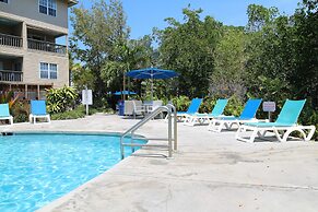 Coconut Mallory Resort And Marina By Kees Vacations