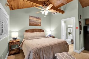 Coconut Mallory Resort And Marina By Kees Vacations