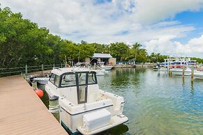 Coconut Mallory Resort And Marina By Kees Vacations