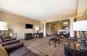 Extended Stay America Suites Indianapolis Airport W Southern