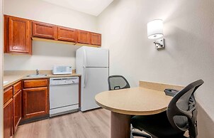 Extended Stay America Suites Indianapolis Airport W Southern