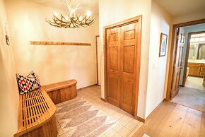 Inn at Lost Creek