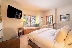 Inn at Lost Creek