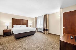 Comfort Inn & Suites Pueblo