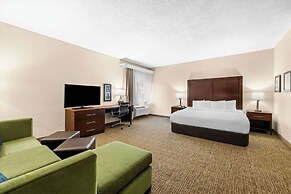 Comfort Inn & Suites Pueblo