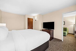 Comfort Inn & Suites Pueblo
