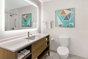 Comfort Suites At Tucson Mall