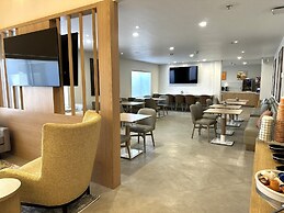 Comfort Suites At Tucson Mall