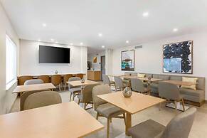 Comfort Suites At Tucson Mall