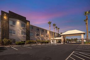 Comfort Suites At Tucson Mall
