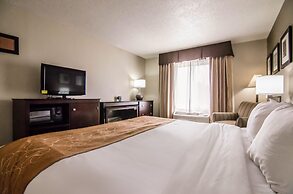 Quality Suites St. Joseph