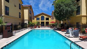 Hampton Inn & Suites Tucson-Mall