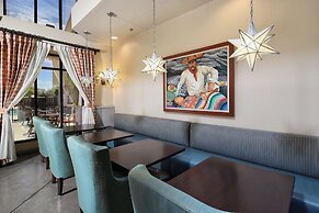 Hampton Inn & Suites Tucson-Mall