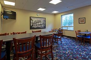 Super 8 by Wyndham Kamloops On The Hill