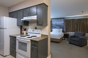 Super 8 by Wyndham Kamloops On The Hill