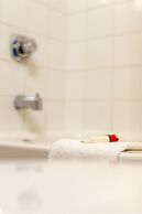 Super 8 by Wyndham Kamloops On The Hill