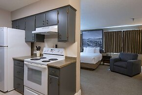 Super 8 by Wyndham Kamloops On The Hill