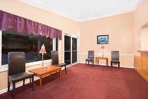 Knights Inn Augusta at Boy Scout Rd