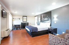 Elev8 Hotel Los Angeles LAX