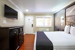 Elev8 Hotel Los Angeles LAX