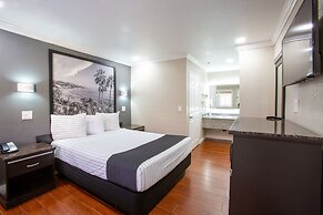 Elev8 Hotel Los Angeles LAX