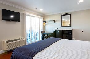 Elev8 Hotel Los Angeles LAX
