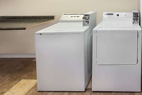 Super 8 by Wyndham Muscatine