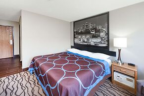 Super 8 by Wyndham West Plains