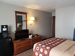 Super 8 by Wyndham Gillette