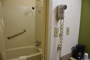 Super 8 by Wyndham Tifton