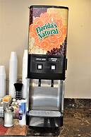 Super 8 by Wyndham Clearfield