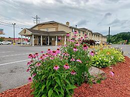 Super 8 by Wyndham Clearfield