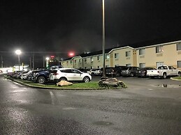 Super 8 by Wyndham Clearfield