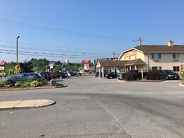 Super 8 by Wyndham Clearfield