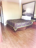 Super 8 by Wyndham Redlands/San Bernardino
